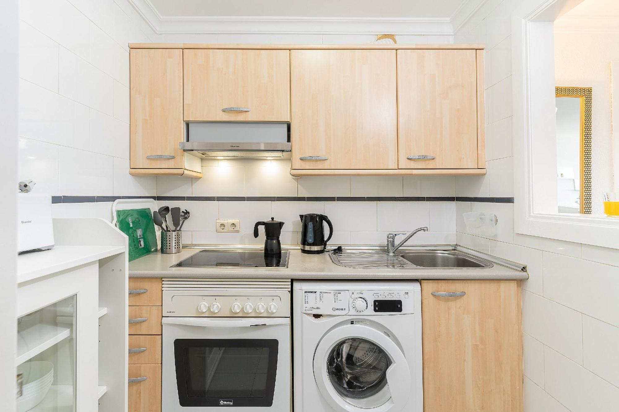 Monko Bora Bora Apartment Benalmadena Ngoại thất bức ảnh