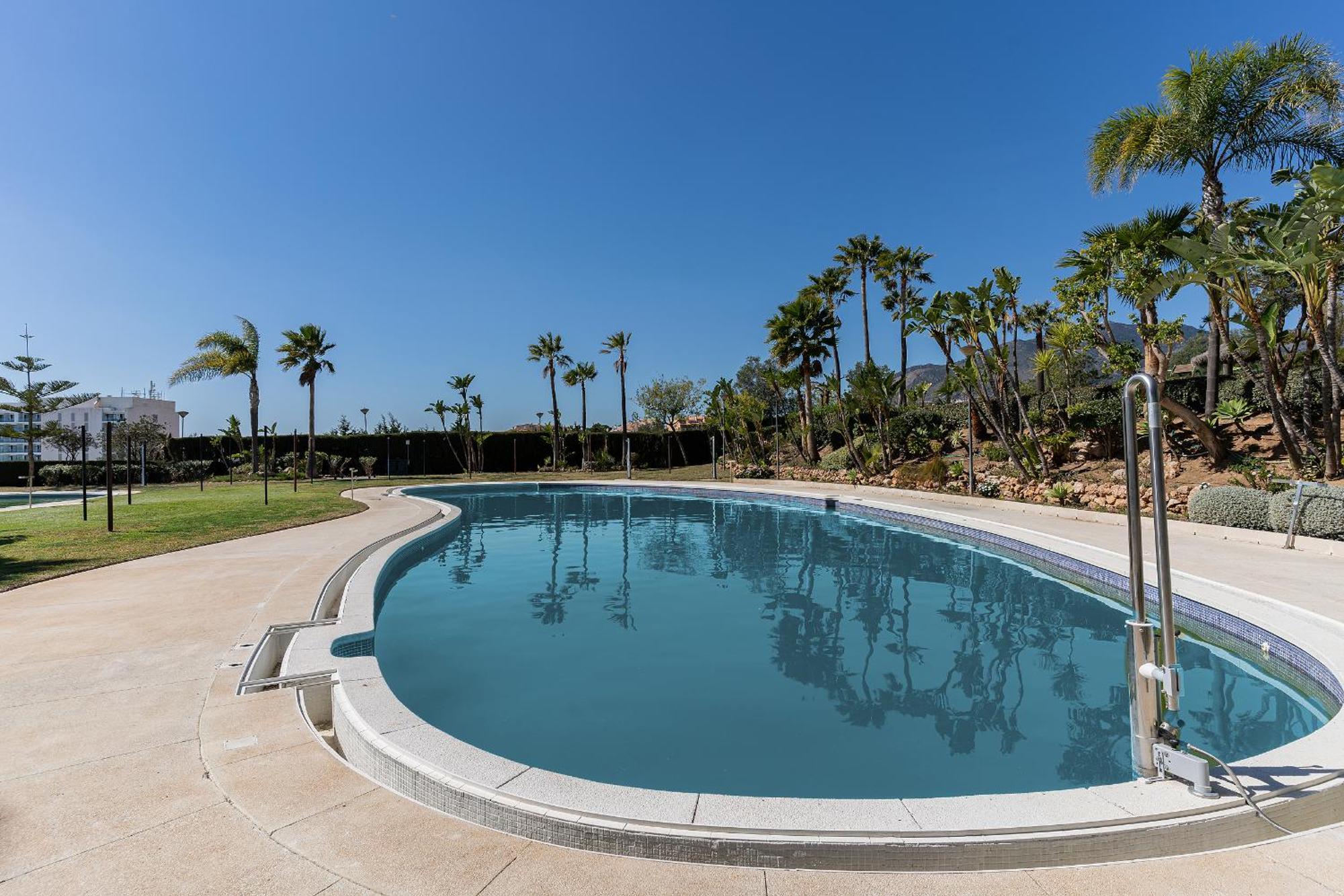 Monko Bora Bora Apartment Benalmadena Ngoại thất bức ảnh